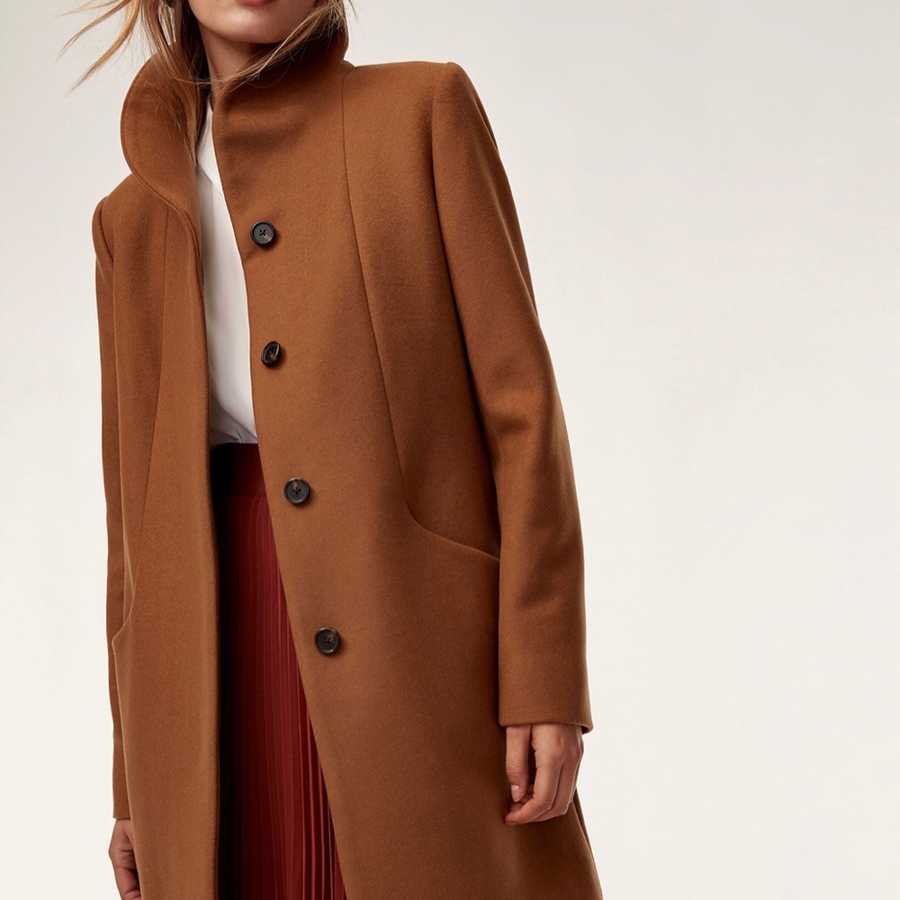 Aritzia Cocoon Jacket
